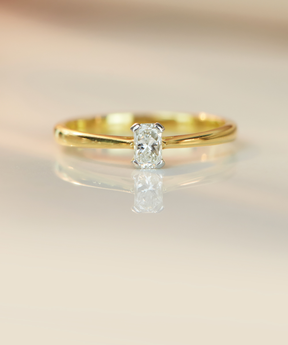 0.30ct Radiant Cut Diamond 18ct Yellow Gold Solitaire Ring