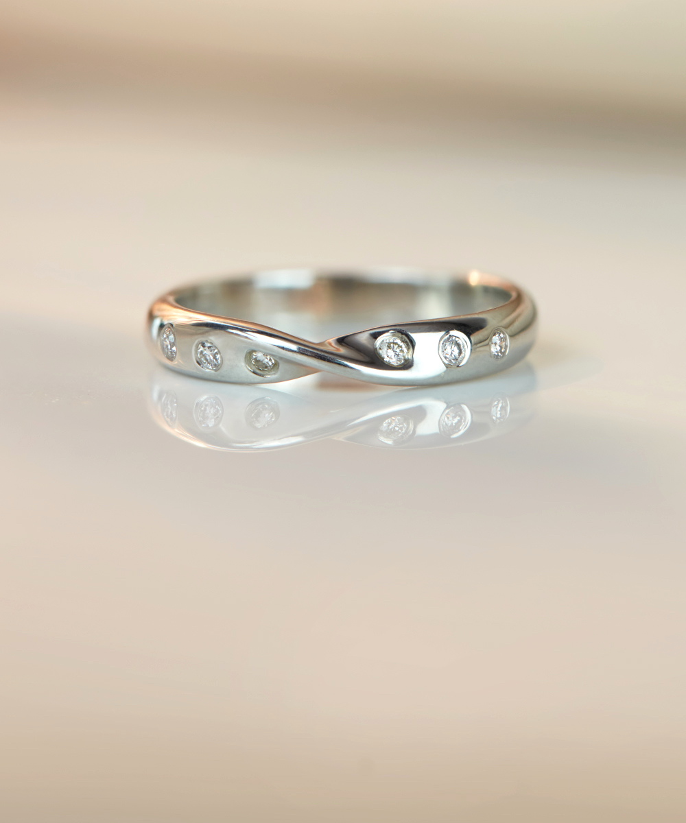 Pinched Twist Diamond Set Wedding Band