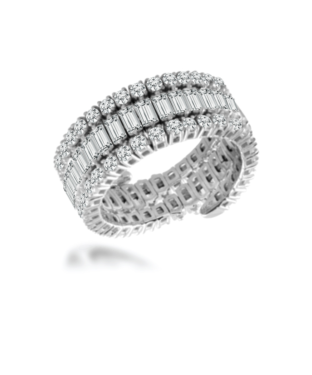 Flexible Baguette & Round Cut Diamond Cocktail Ring