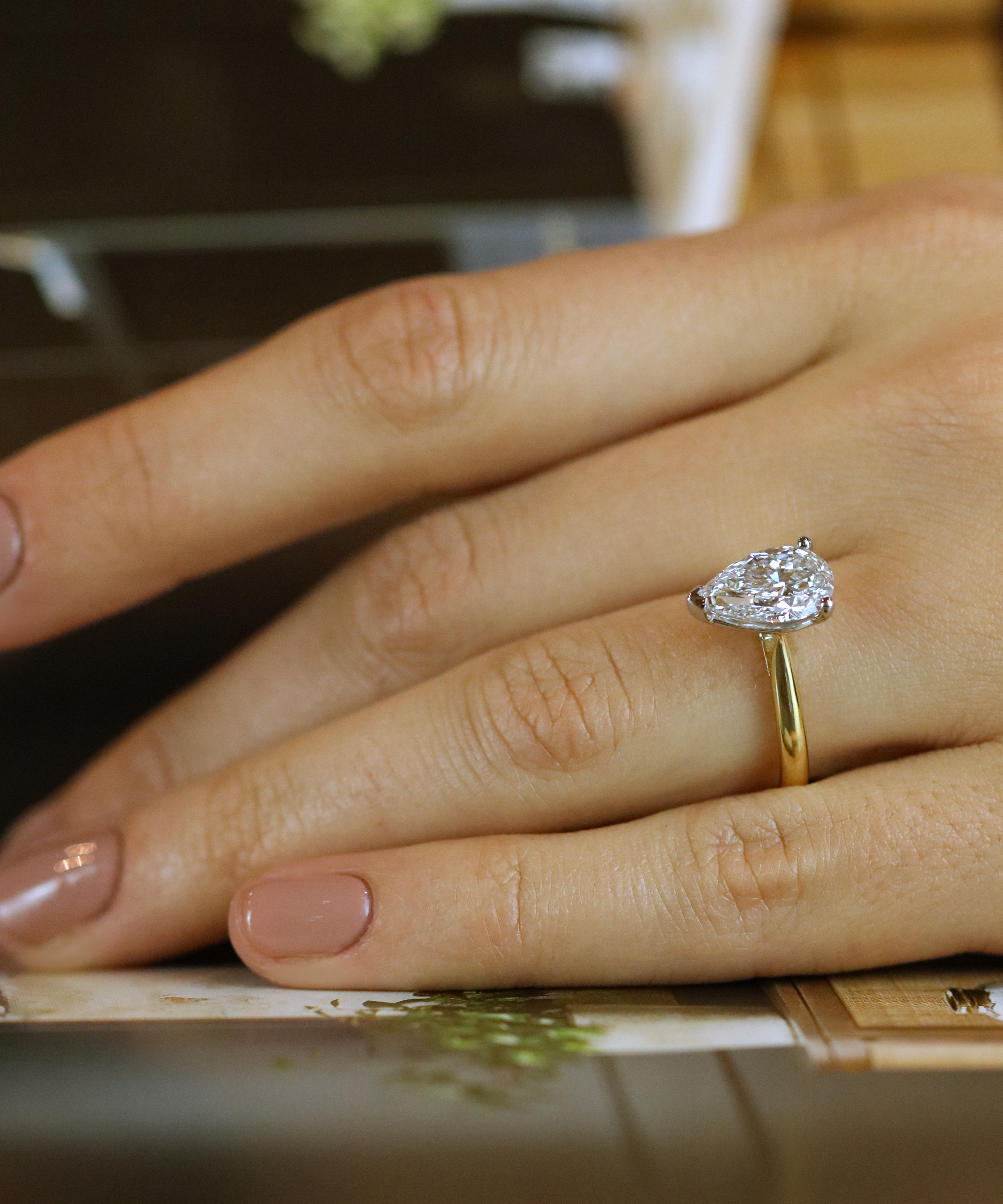 18ct Yellow Gold 2.5ct Round Brilliant Cut Lab Grown Diamond Ring - Modelled