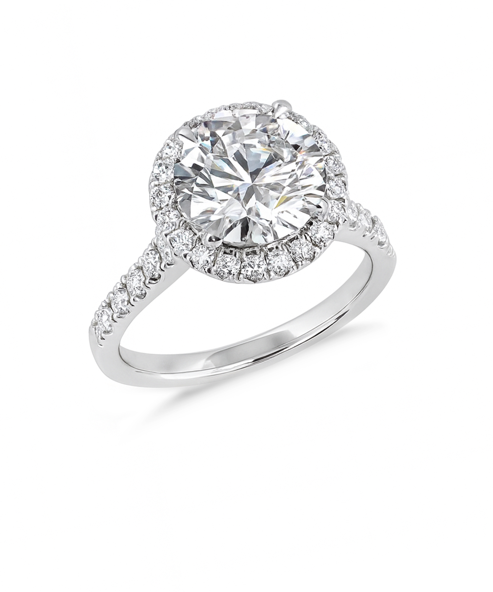 Lab Grown 2ct Round Brilliant Cut Diamond Cluster Ring in Platinum